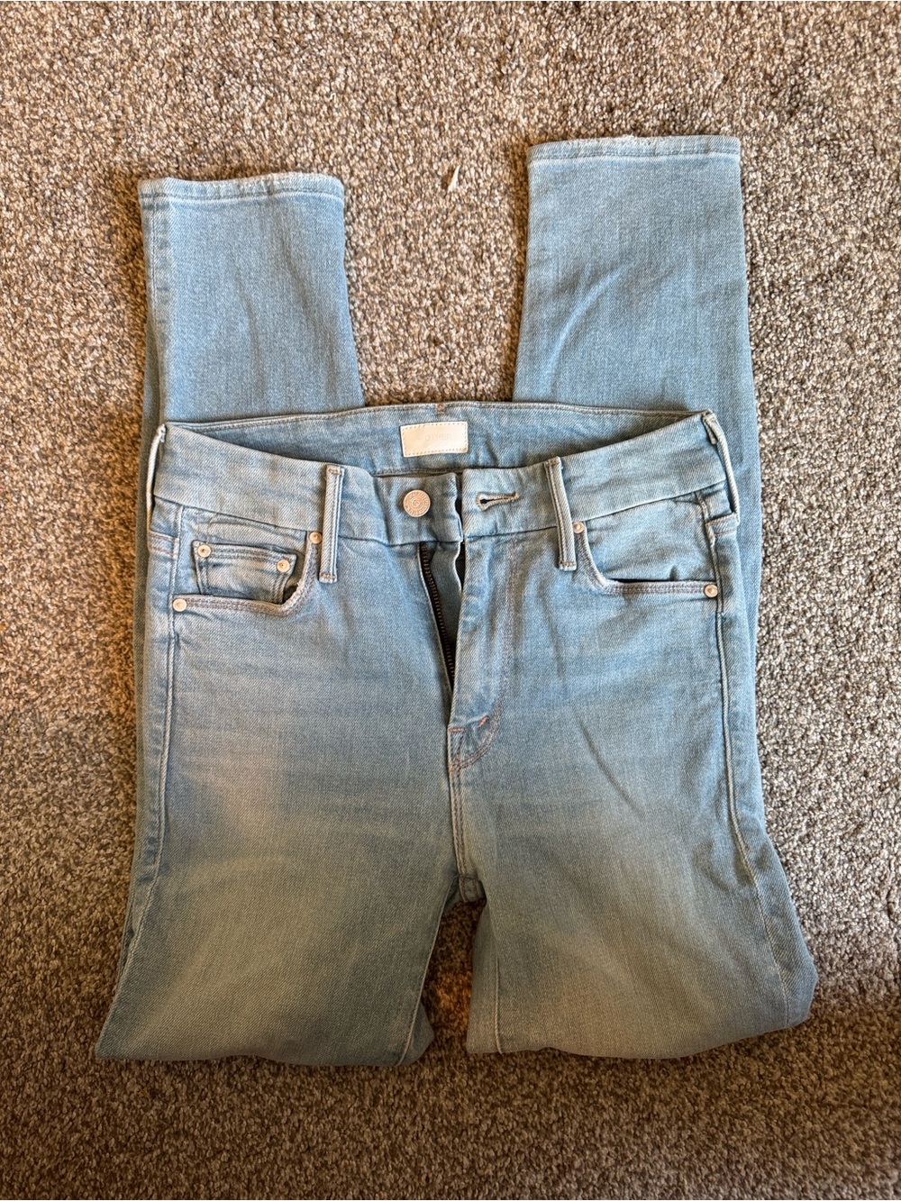 MOTHER Jeans - The Looker Crop - Picture 2 of 5
